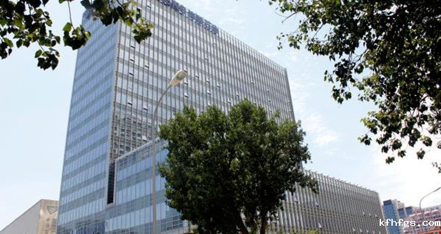 匠心建造，圆满交付——启新装饰公司顺利完成海隆石油大厦办公室精装修工程